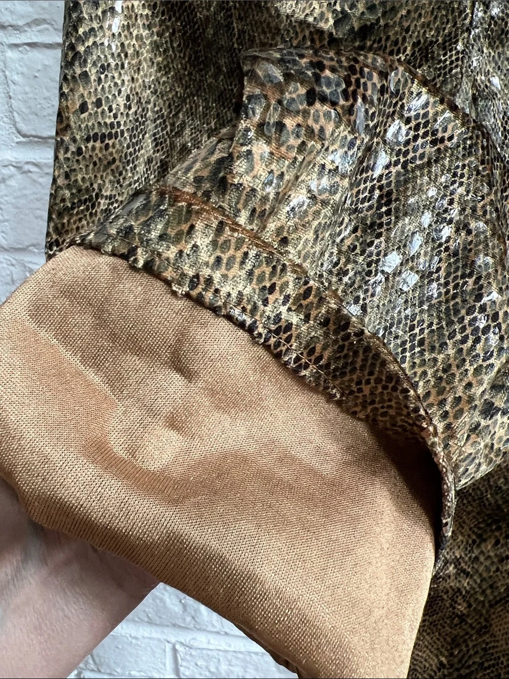 VINTAGE Y2K Tan Metallic Gold Shimmering Snake Scales Low Rise Bootcut Pants 6 - Picture 9 of 11